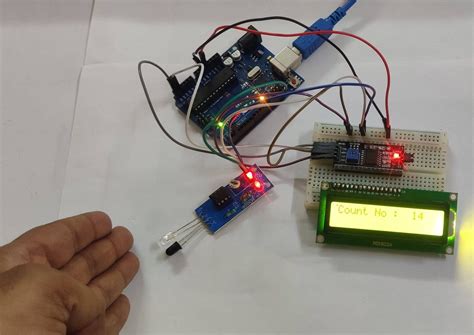 An object counter using an IR sensor and Arduino.